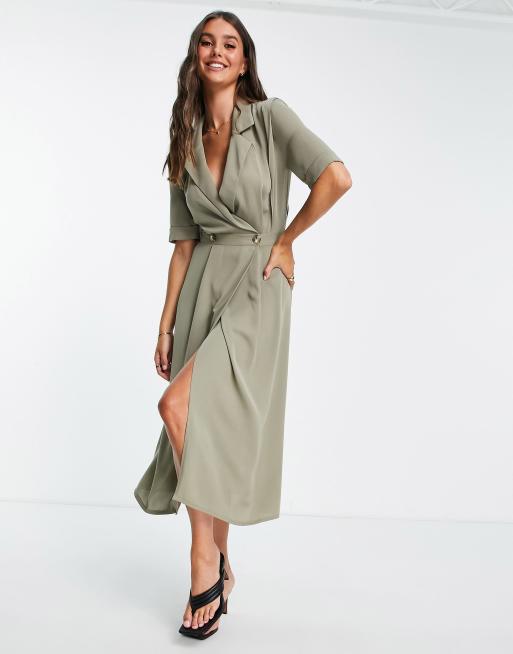 ASOS DESIGN Tall – Wickel-Midikleid in Khaki in Smoking-Optik mit Schulterpolstern, 2 von 4