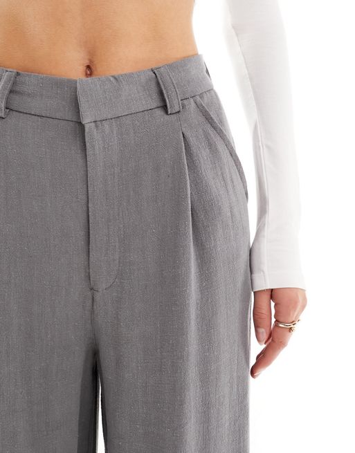 How to Wear Linen Pants - the gray details