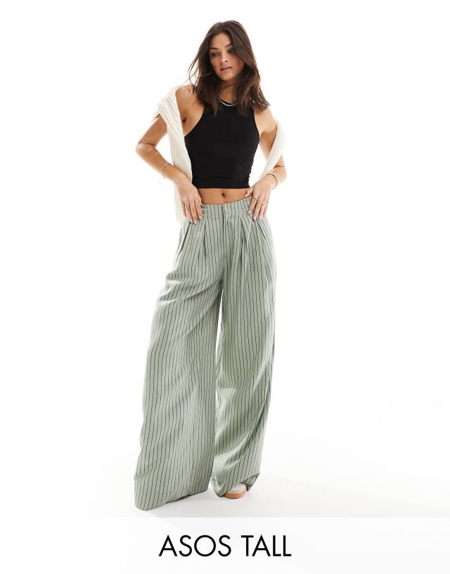 ASOS Tall - ASOS DESIGN Tall wide leg trouser with pleat detail in sage stripe