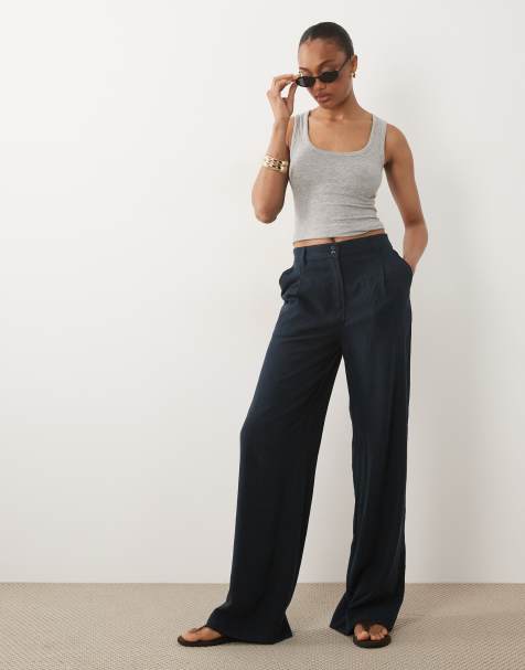 ASOS DESIGN Tall wide leg trousers with pleat detail in linen blend in navy