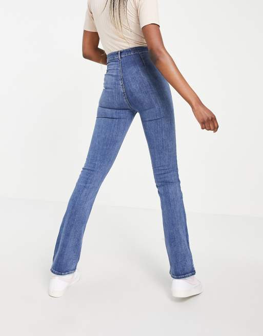 ASOS DESIGN Tall – Y2K – Stretch-Schlagjeans mit hohem Bund in mittlerer Vintage-Waschung, 2 von 4