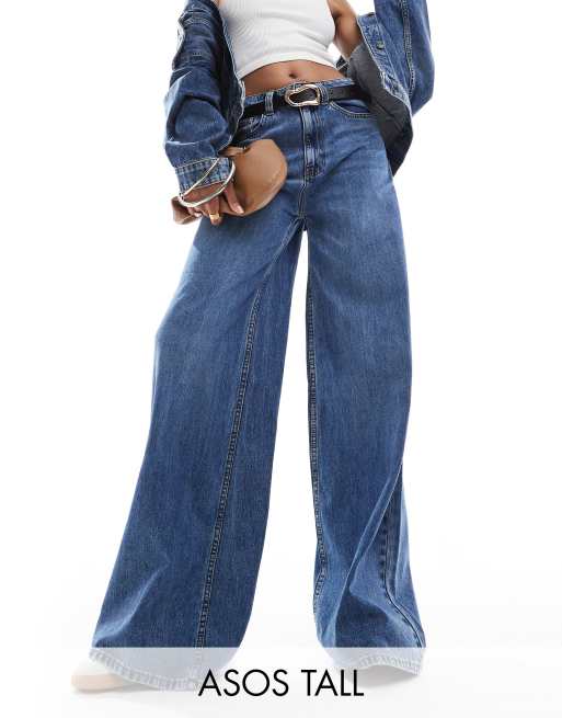 ASOS DESIGN Tall - Zachte jeans met wijde pijpen in middenblauw