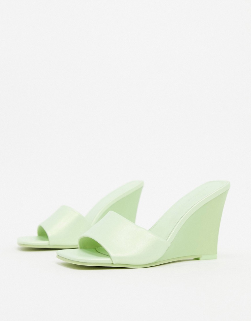 ASOS DESIGN Tangle wedge mules in lime-Green