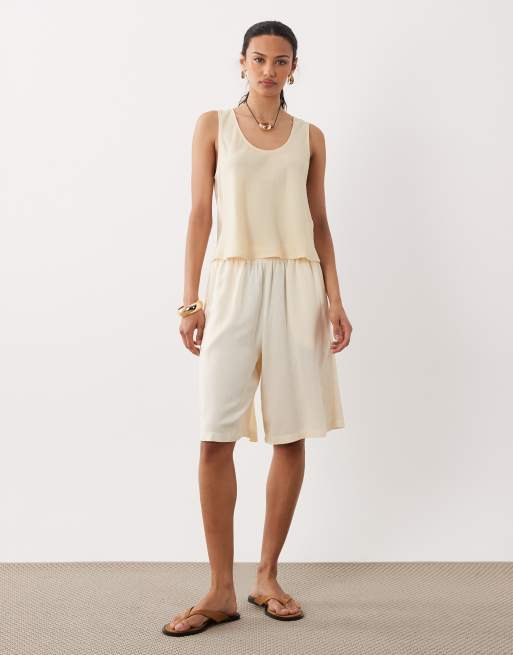 ASOS DESIGN – Tanktop aus Leinenmix in Naturfarbe mit U-Ausschnitt, 2 von 4