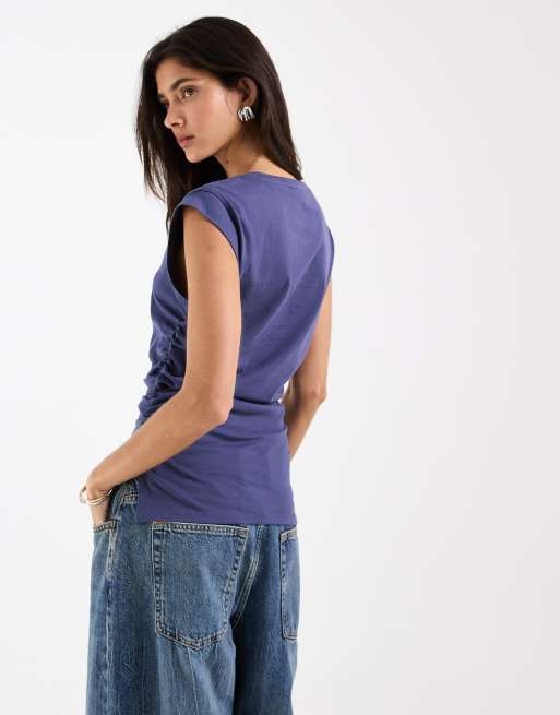 ASOS DESIGN – Tanktop in gedämpftem Blau mit Korsett-Taille und betonten Schultern, 4 von 4
