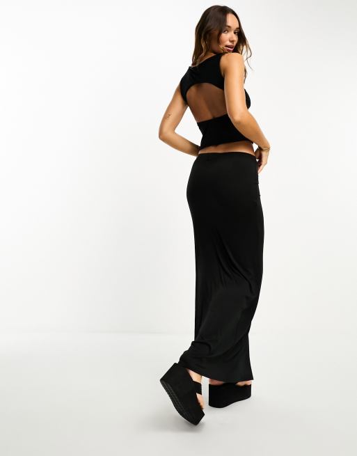 ASOS DESIGN – Tanktop in Schwarz mit abgerundetem Zierausschnitt hinten, 4 von 4