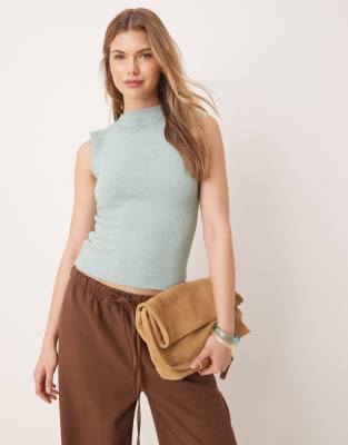 ASOS DESIGN - Tanktop in strukturiertem Blau mit U-Boot-Ausschnitt und Knopfdetail