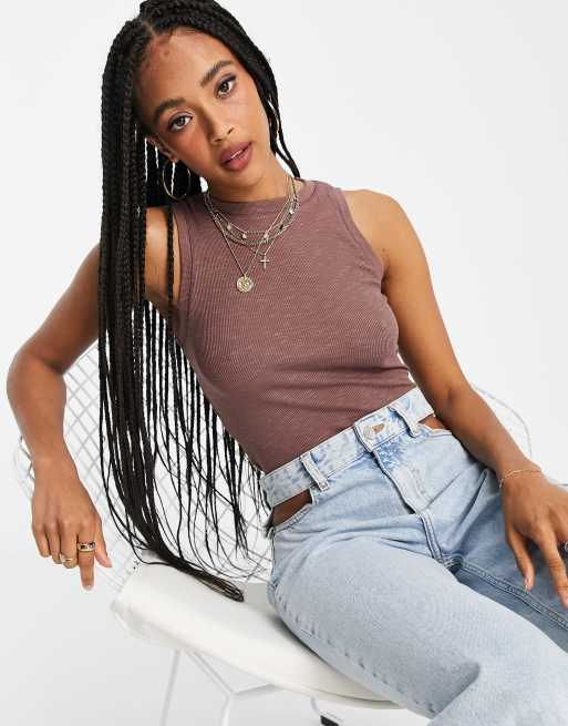 ASOS DESIGN – Tanktop mit Struktur in Braun
