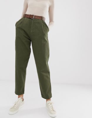 khaki boyfriend jeans