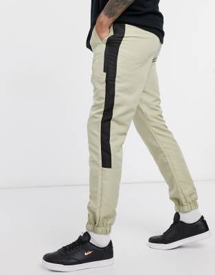 tapered cargo sweatpants