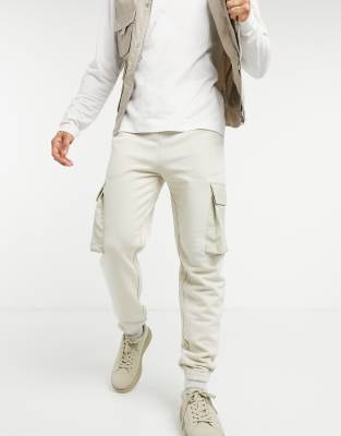tapered cargo sweatpants
