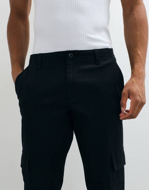 ASOS DESIGN tapered cargo trousers in black, 4 of 5