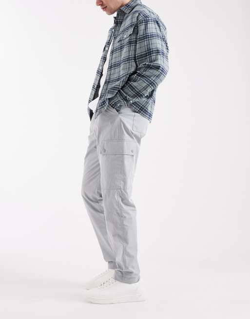 ASOS DESIGN tapered cargo trousers in grey, 3 of 5