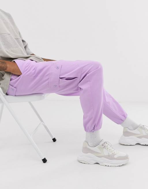 エイソス ASOS DESIGN tapered cargo trousers in lilac メンズ