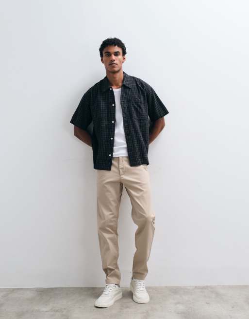 ASOS DESIGN tapered chino in beige, 2 of 5