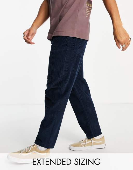 ASOS DESIGN - Tapered jeans i marineblå fløjl i afslappet pasform