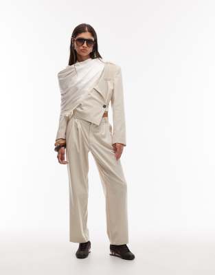Asos Design Tapered Leg Ankle Grazer In White