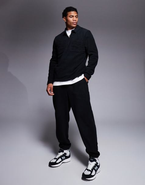 ASOS DESIGN - Tapered sorte joggingbukser i fleece - view 1