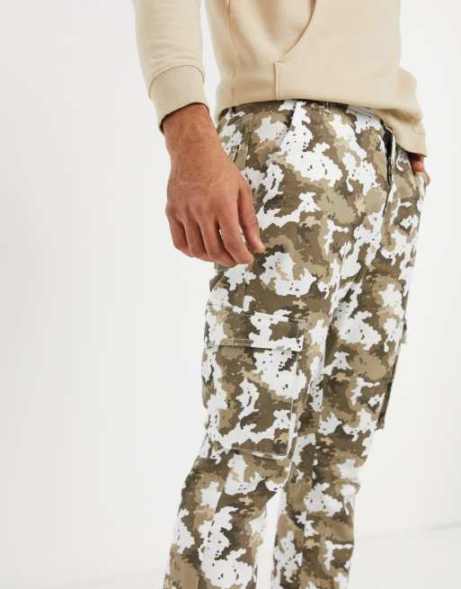 Camo trousers hot sale mens asos