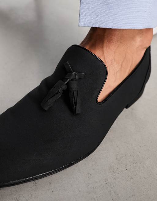 bred Editor Menda City ASOS DESIGN tassel loafers in black faux suede | ASOS