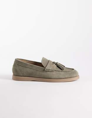  tassel loafers in khaki suede