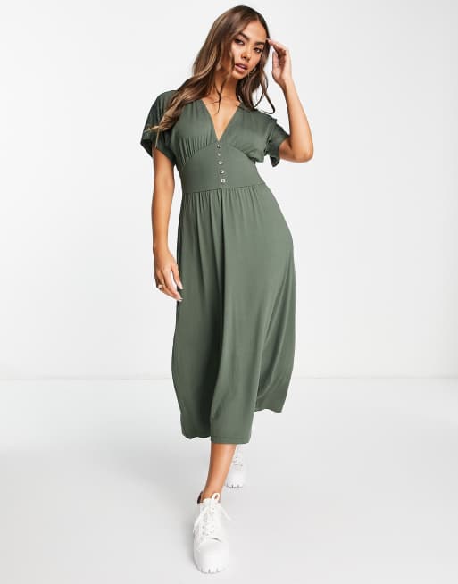 ASOS DESIGN - Tea-midikjole med indsyet talje og knapper i kakigrøn