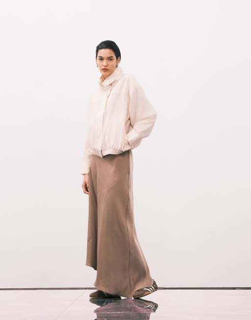 ASOS DESIGN – Techy – Utility-Windjacke in Creme mit Stehkragen, 2 von 4