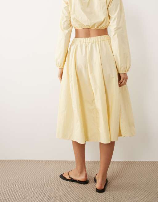 ASOS DESIGN techy volume circle skirt co ord in buttermilk, 5 of 5