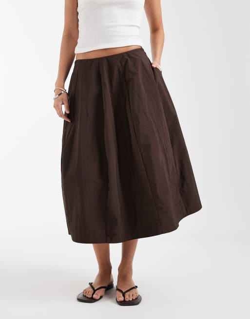 ASOS DESIGN - Techy volumineuze cirkelrok in chocoladebruin, 2 van 5