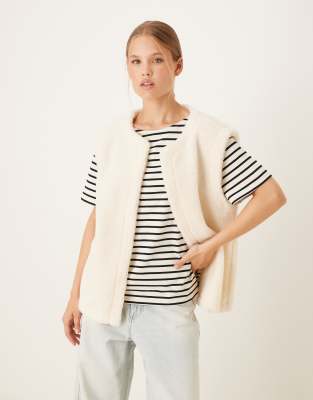 ASOS DESIGN - Teddyfleece-Weste in Creme-Weiß