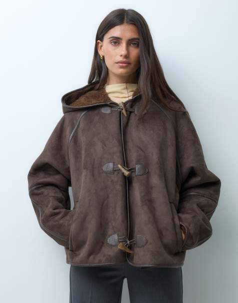 ASOS DESIGN Teddyjacke mit Kapuze und Knebelverschlüssen in Dunkelschokoladenbraun - view 1