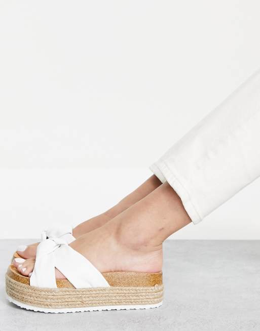 ASOS DESIGN Teegan Geknoopte sandalen met plateauzool in wit