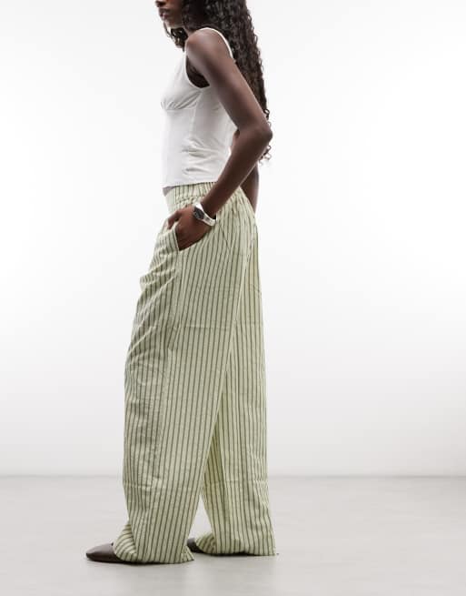ASOS DESIGN teksturerede pull-on-bukser med lige ben i khaki-stribe, 2 af 5
