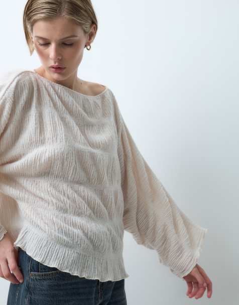 ASOS DESIGN teksturowany top z długim rękawem i peleryną w kolorze kremowym - view 1