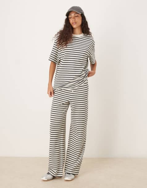 ASOS DESIGN – Teksturowany zestaw w kremowe paski - view 1