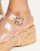 Thumbnail 3 van 4