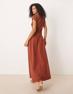 Asos Design Textured And Poplin Mix Dropped Waist Maxi Dress In Brown