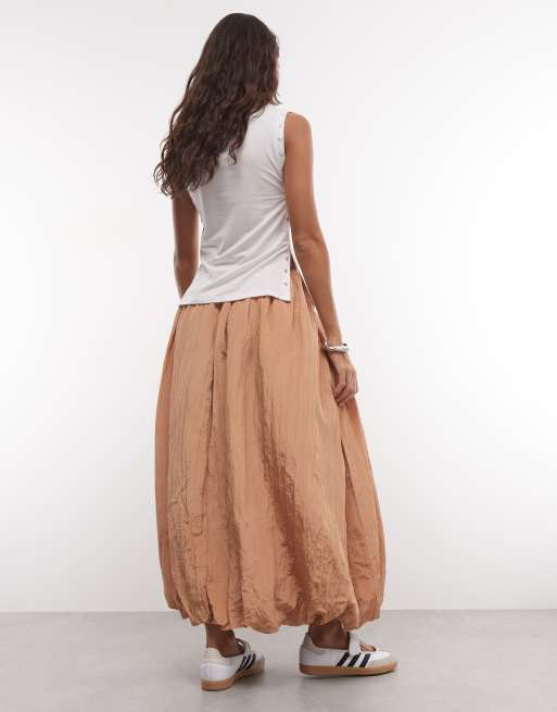 ASOS DESIGN textured bubble maxi skirt in camel, 5 of 5