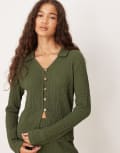 [ASOS DESIGN] ASOS DESIGN textured button front long sleeve top in khaki (part of a set)-Green L KHAKI
