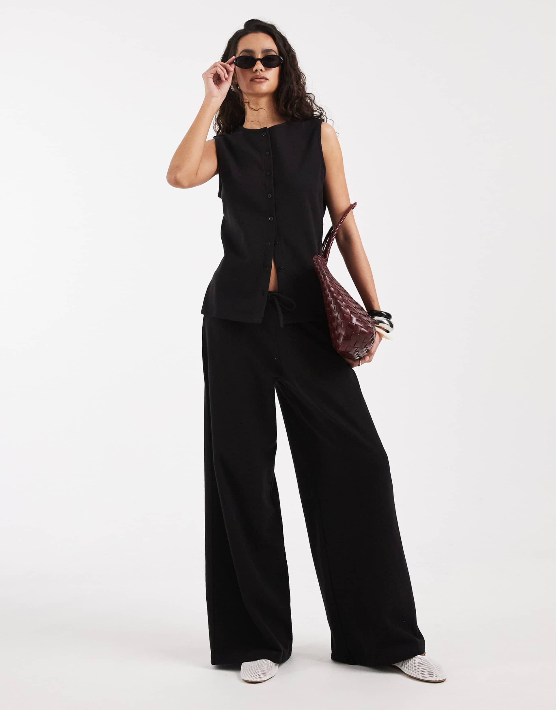 asos design textured crew neck vest in black - part of a set