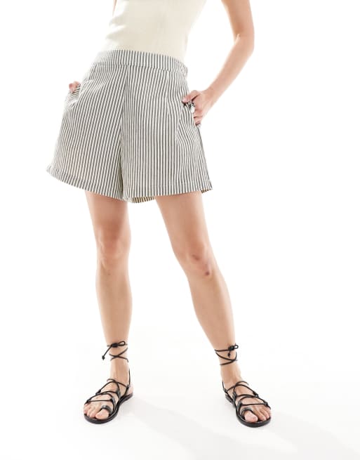ASOS DESIGN textured flippy shorts in brown and white stripe