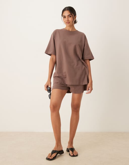 ASOS DESIGN textured knit oversized T-shirt in brown, 3 of 4