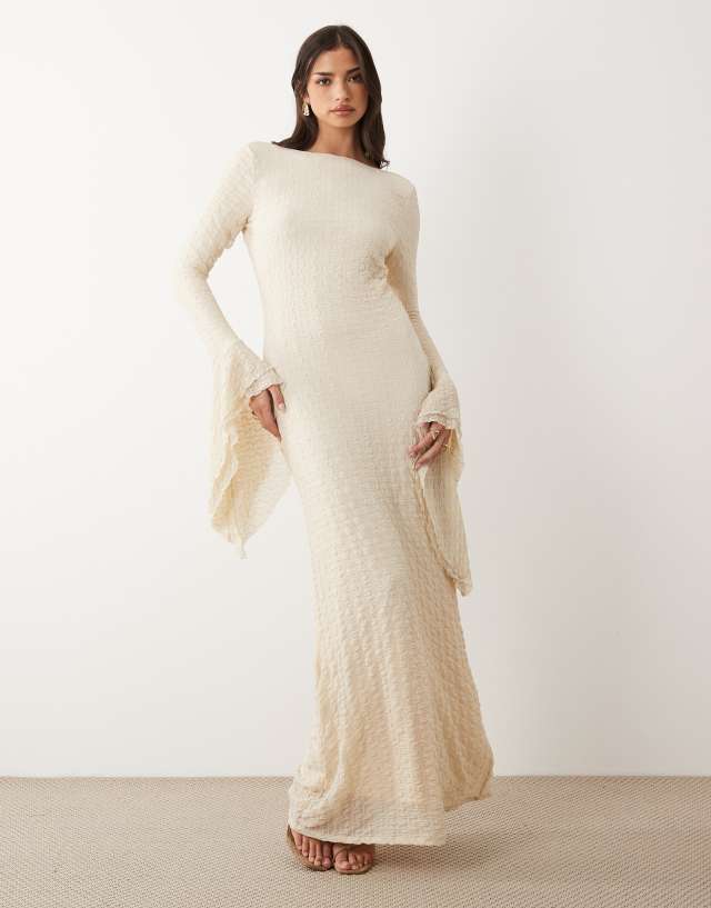 asos design textured maxi dress with oversized corsages in cream mesh slash neck extreme ruffle sleeve Size:JR-M Crafted from a comfortable style_open back Honey Beaded Lace Mini Ruffle maxi
