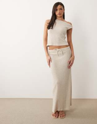 Asos Design Textured Midaxi Skirt In Neutral