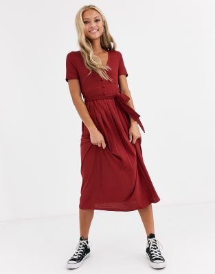 red midi pleated dress