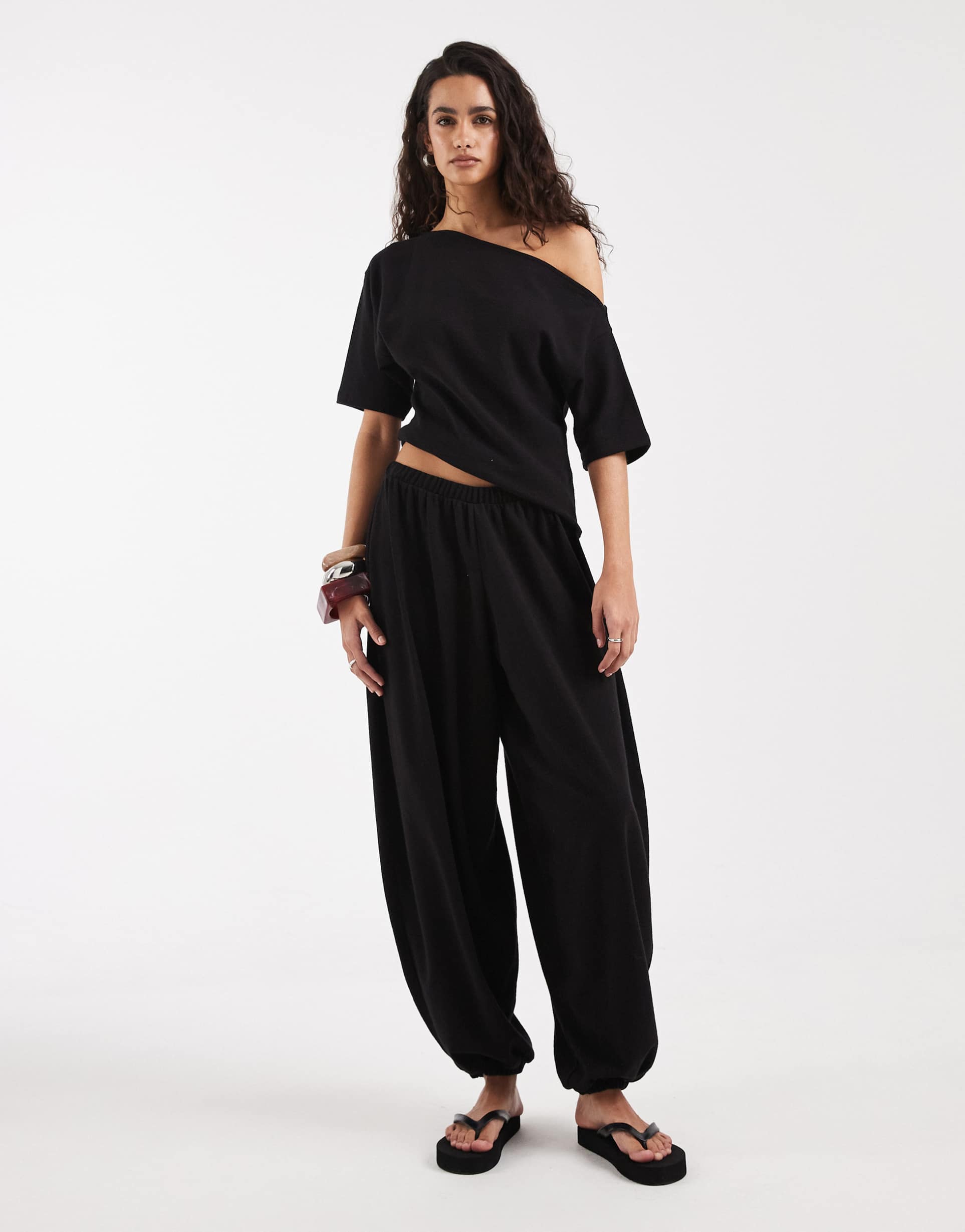 asos design textured oversized balloon pants in black - part of a set