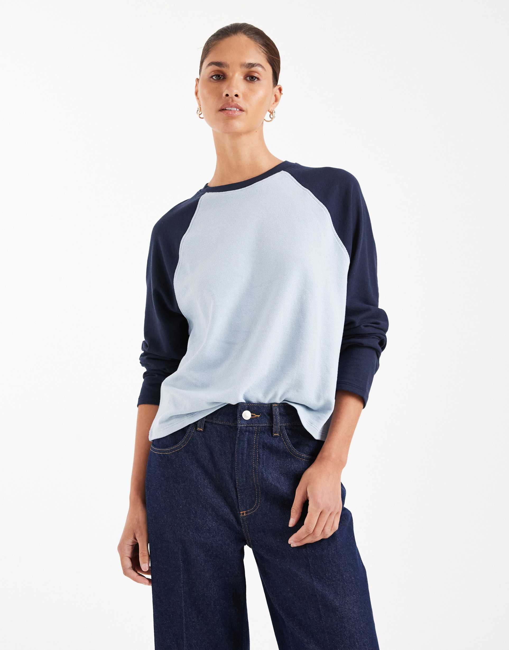 asos design textured oversized raglan long sleeve t-shirt in baby blue & navy