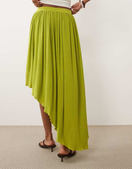 ASOS DESIGN textured plisse asymmetric midi skirt in green, 3 of 5