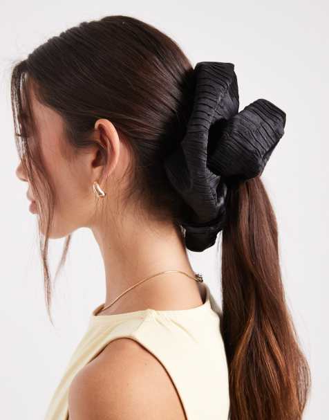 ASOS DESIGN textured plisse super oversized scrunchie in black - view 1