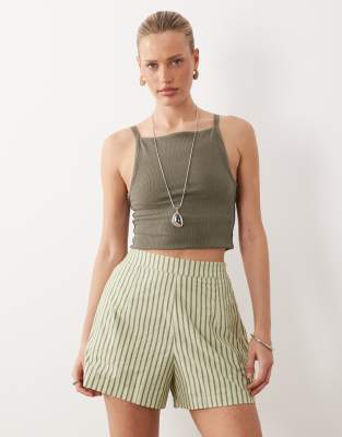 Asos Design Textured Pull On Flippy Shorts In Green